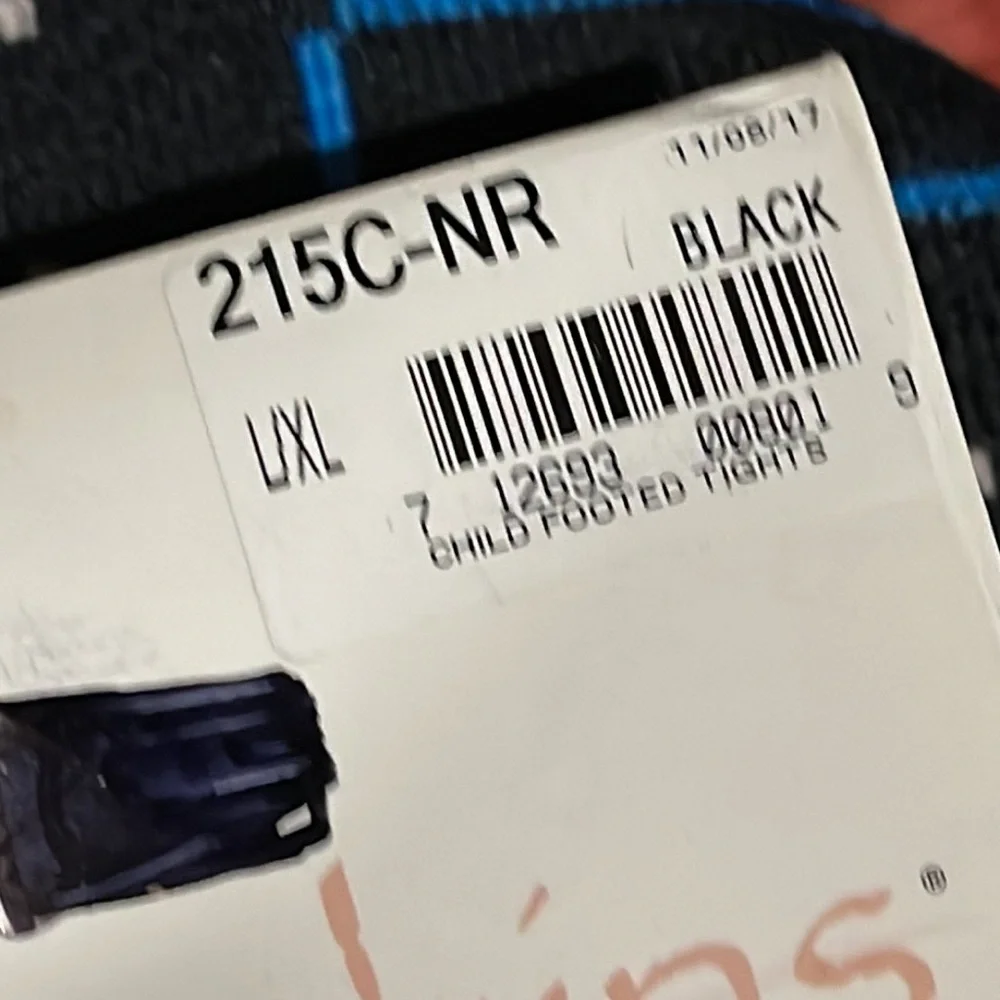 New kid’s Euroskins black tights - Picture 2 of 5